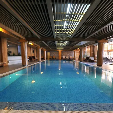 Ξενοδοχείο με διαμερίσματα Pirin Golf And Cozy